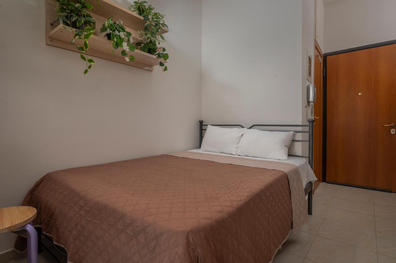 Kosmos Service Apartment Beautiful Studio 1 With Additional Cost Parking Thessaloníki Eksteriør billede